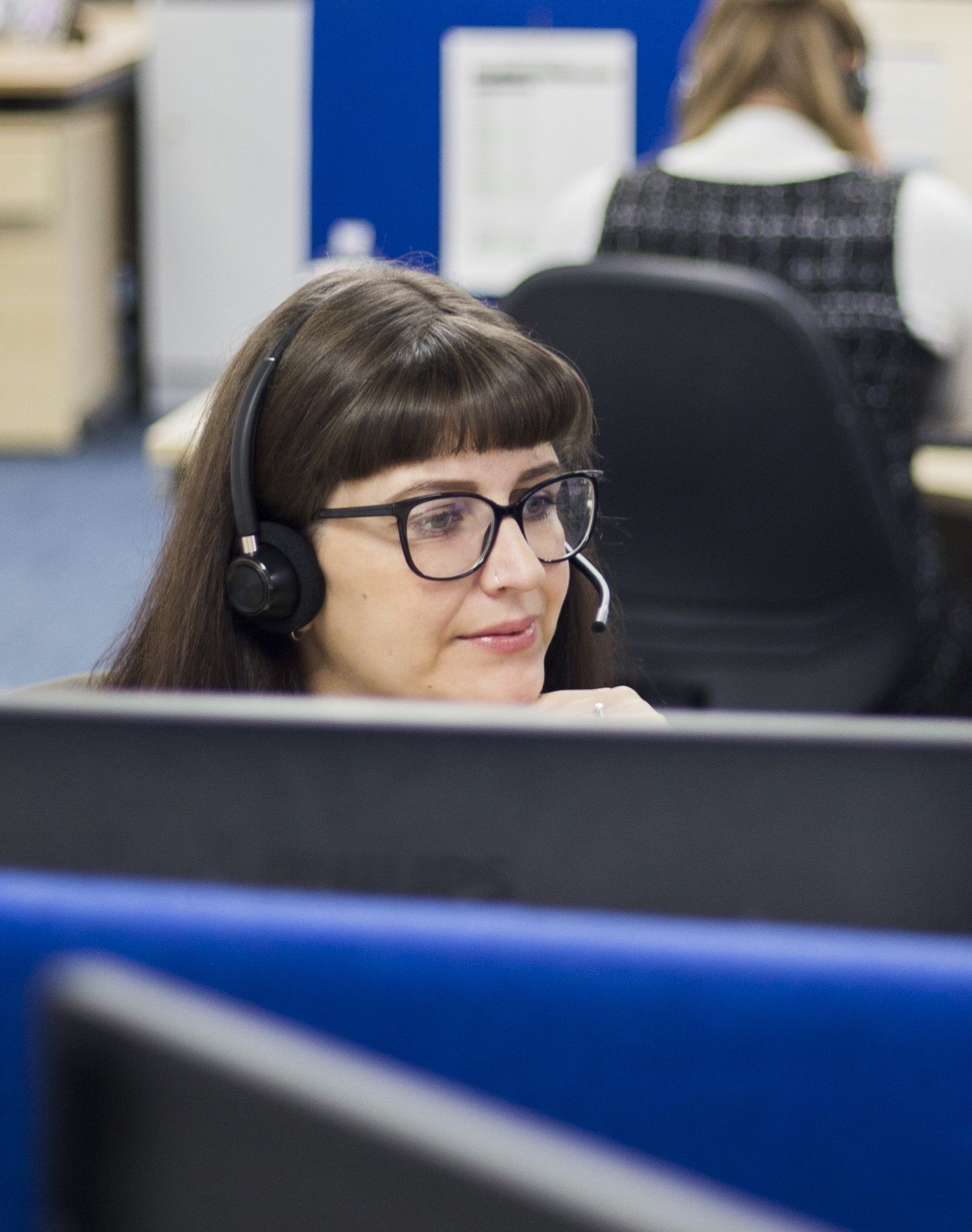 Professional telephone answering service receptionist